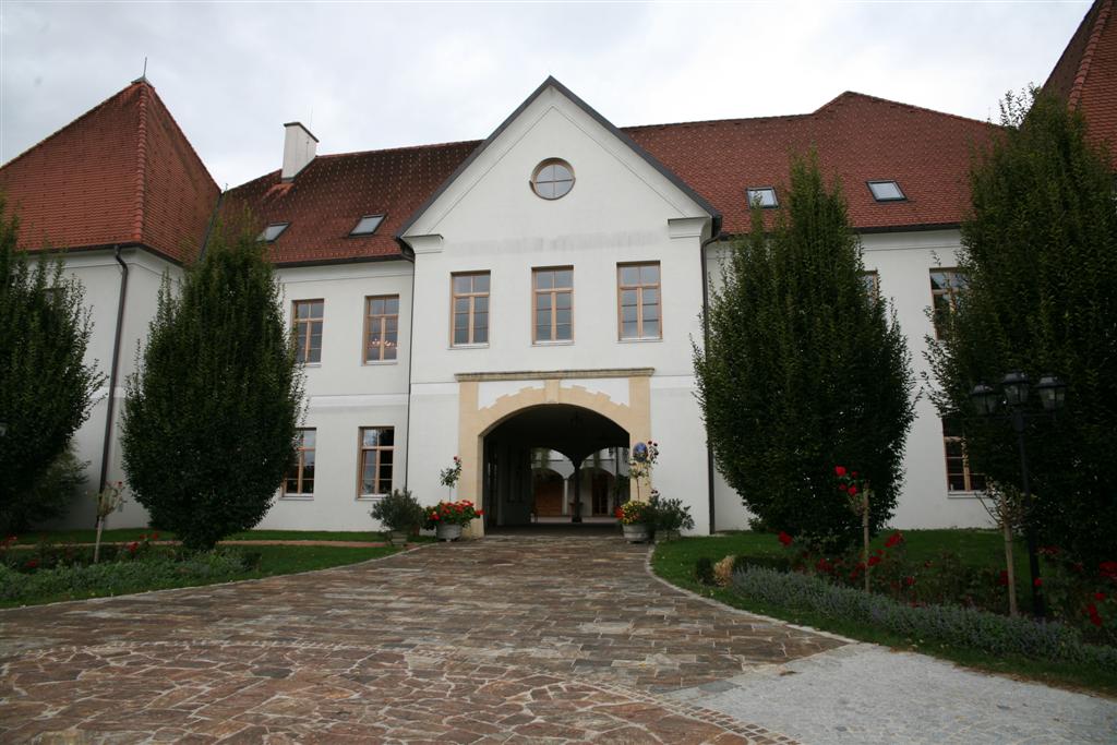 2011-10-09 Herbstausfahrt zum Schloß-Weingut Thaller