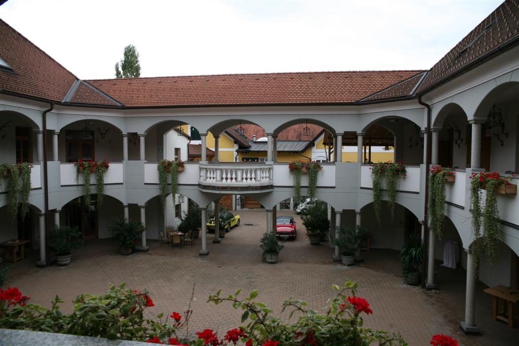 2011-10-09 Herbstausfahrt zum Schloß-Weingut Thaller